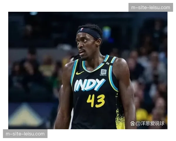 西亚卡姆低位触球总数排名前列 自信背打能力难被防守